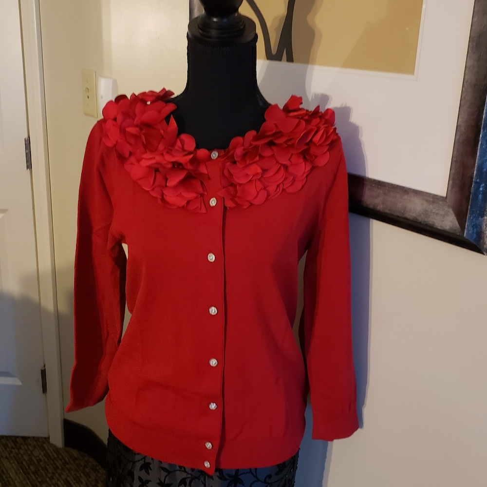 Cable and Gauge floral applique